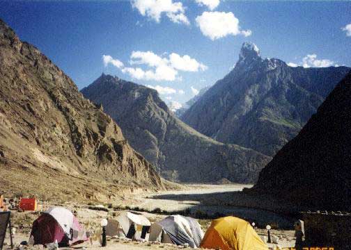 �W�����̃L�����v��i���z�d�r�p�l���A�d���������j