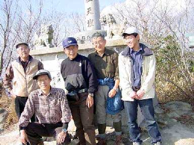 �E�[�͐_��OB