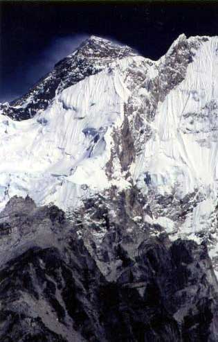 ���|�I�ȍ��݂ɂ���G�x���X�g